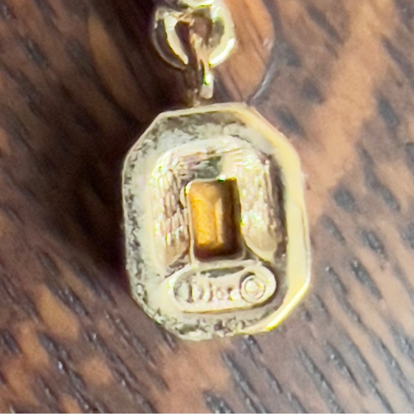 Christian Dior Elegant Garnet/Topaz Gold Drop Necklace - Picture 6 of 8